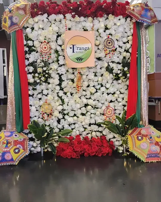 5D flower wall: Tiranga Dandiya 2025, Bothell